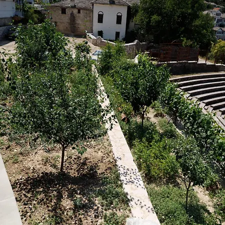Mantho 4* Gjirokastër